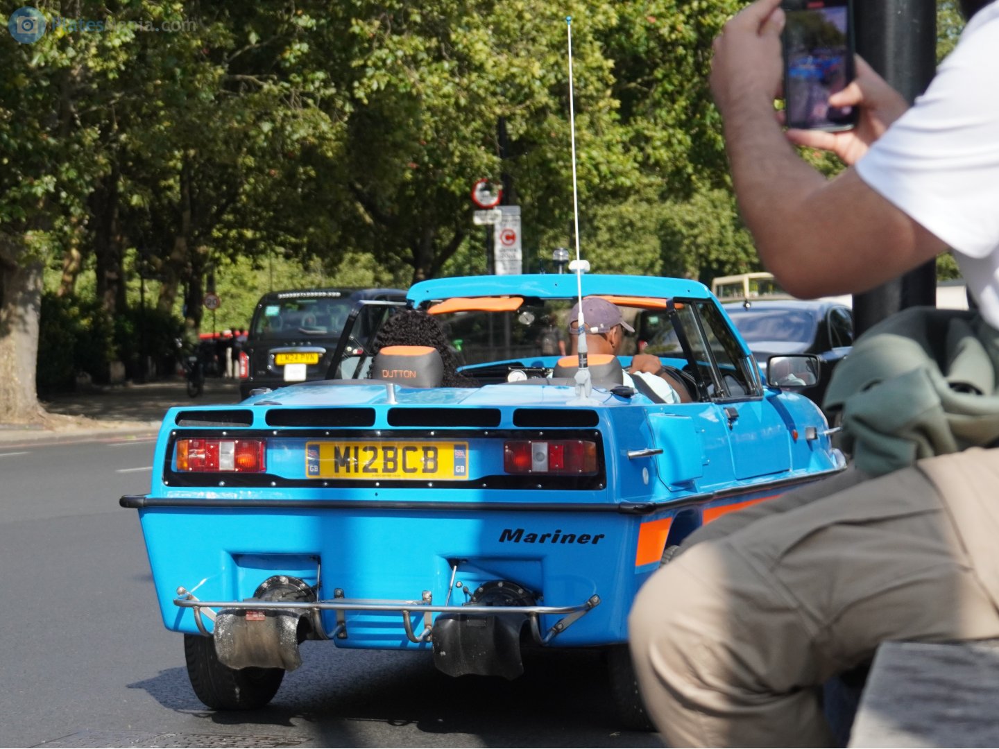 M12BCB, Dutton Mariner 