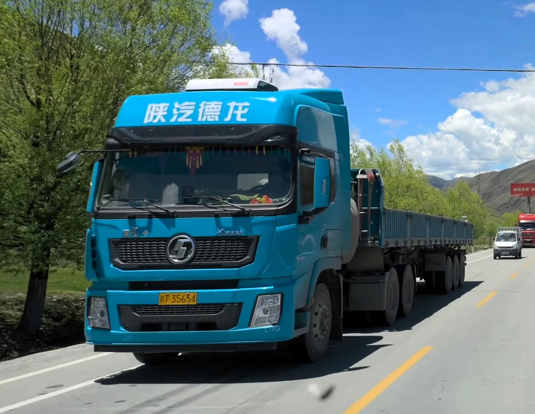 川T·35654, Shacman (Shaanxi) X3000 1st gen, 2018–