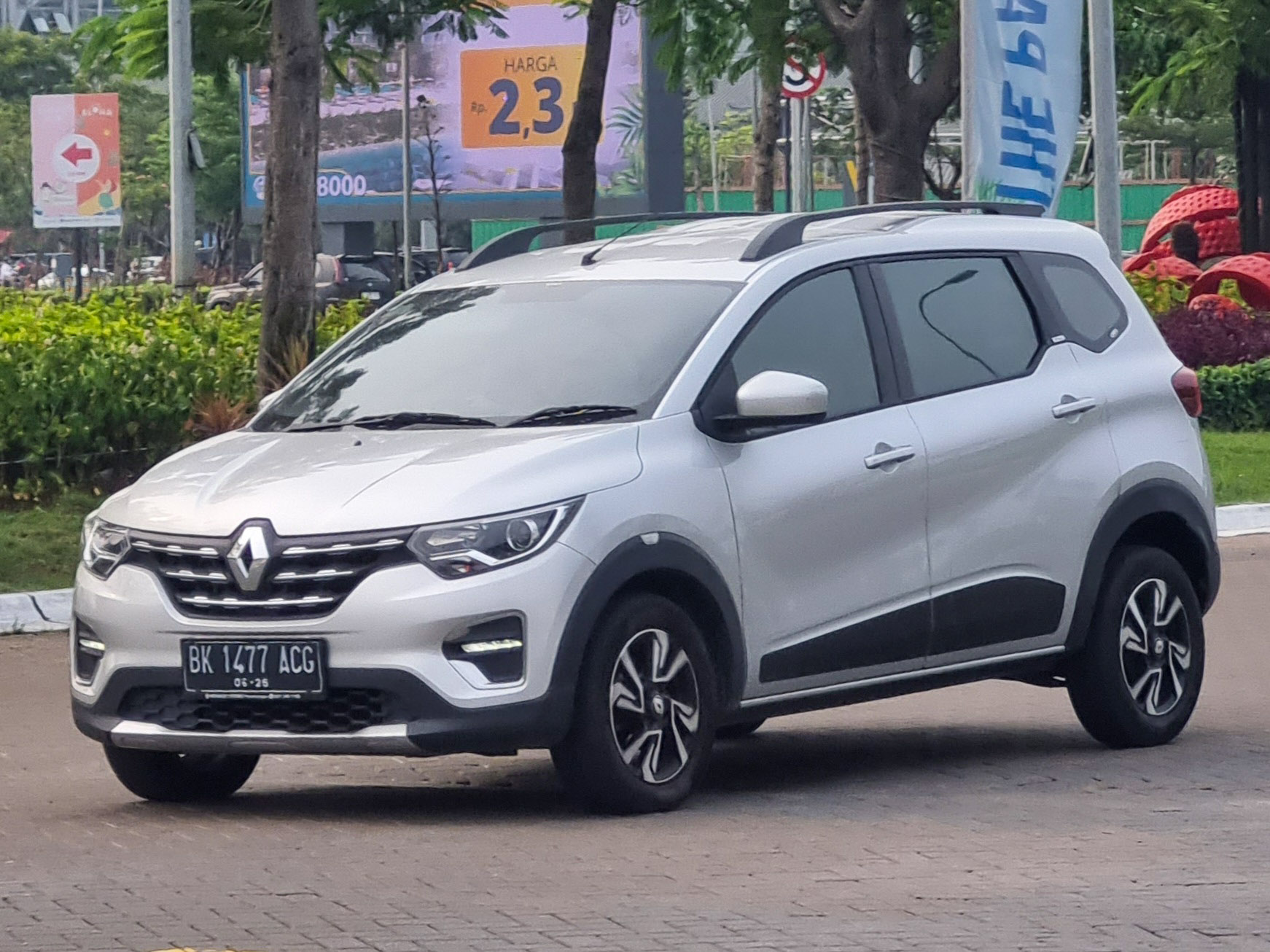 BK 1477 ACG, Renault Triber 1st gen (RBC), 2019–2025 (–present for ZA-market)