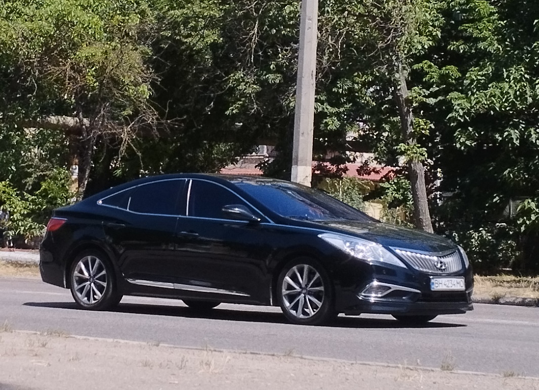 BH 4234 MC, Hyundai Grandeur 5th gen (HG), 2011–2016