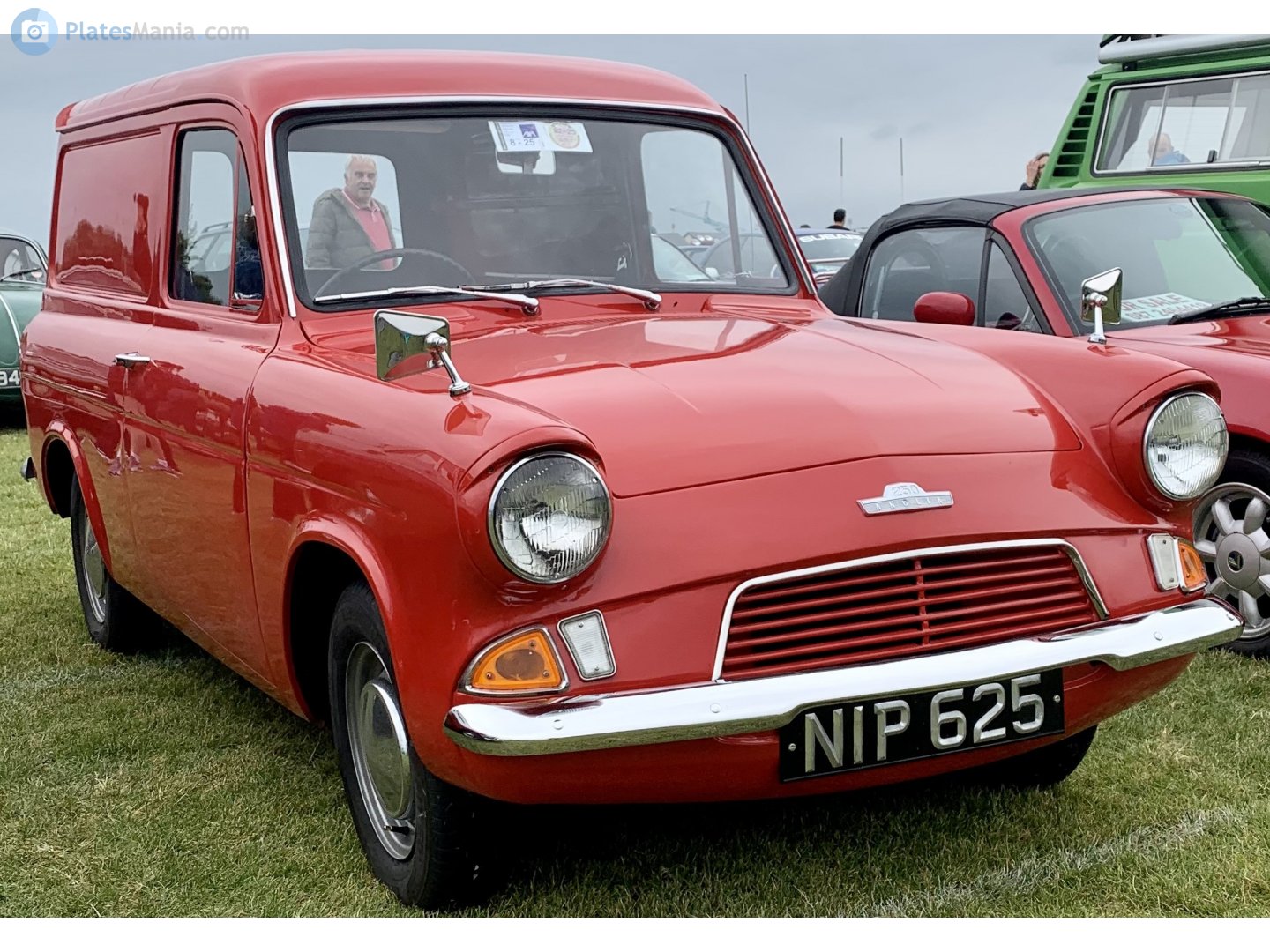 NIP625, Ford Thames 300E 