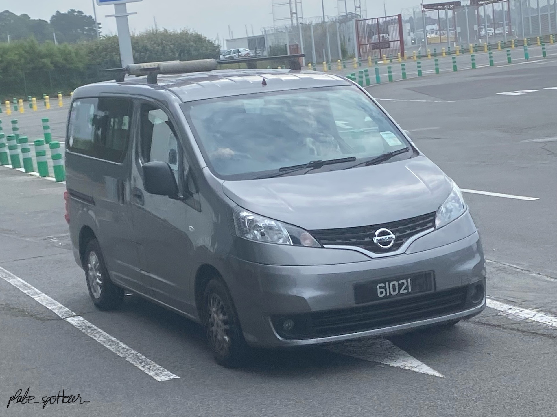 61021, Nissan NV200 1st gen (Vanette, Evalia) Passenger Van (M20), 2009–