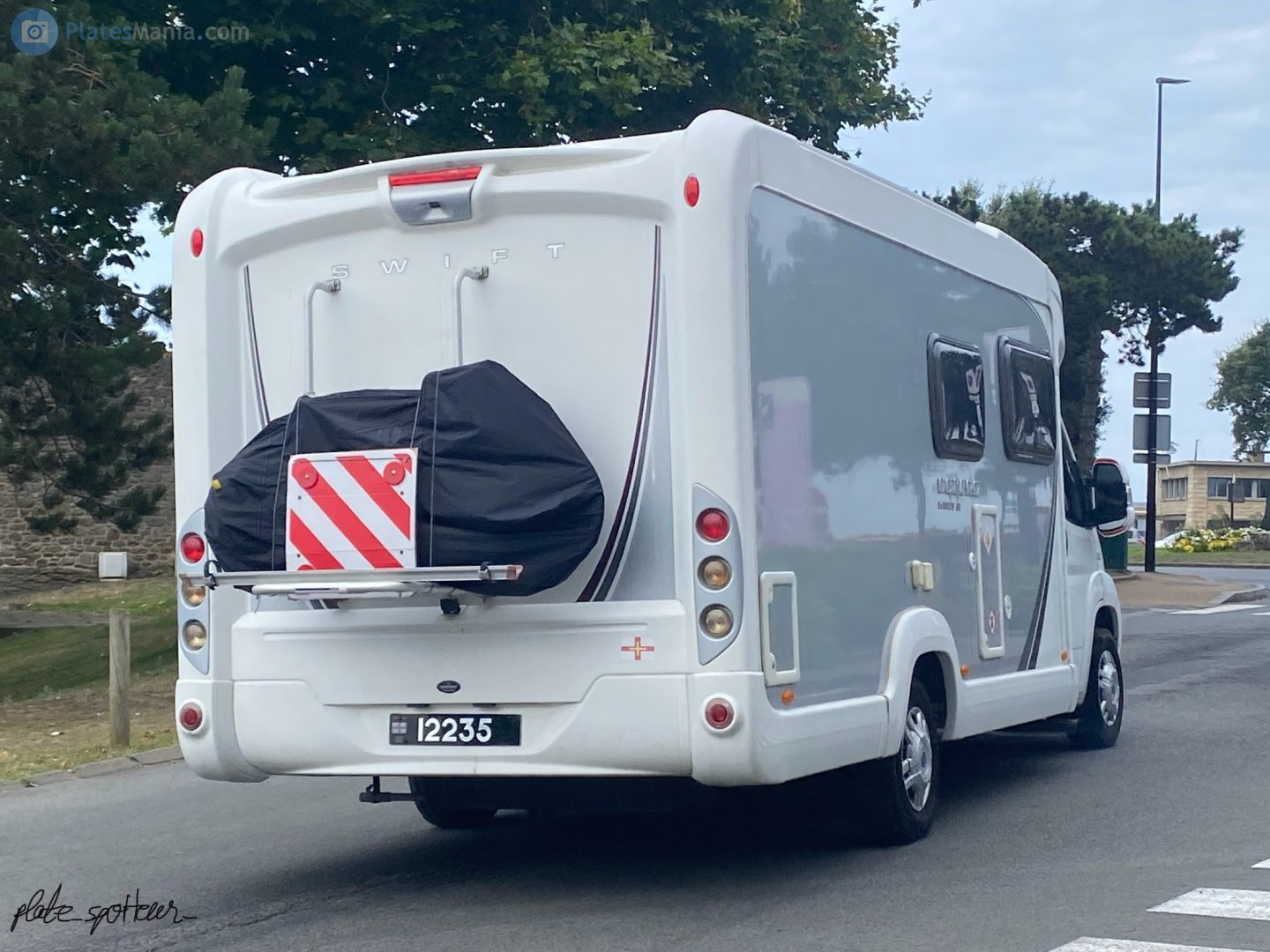 12235, Swift Motorhomes 