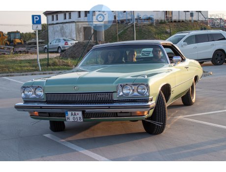 AA H 018, Buick Centurion