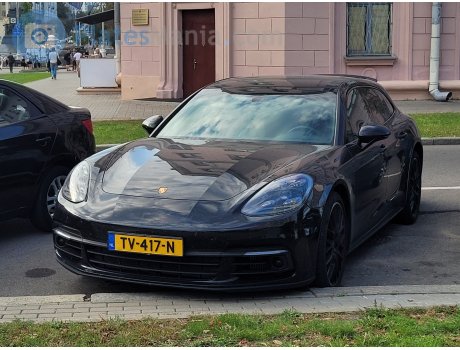 TV-417-N, Porsche Panamera