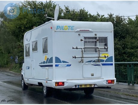 98 XS 56, Pilote D/F-Series