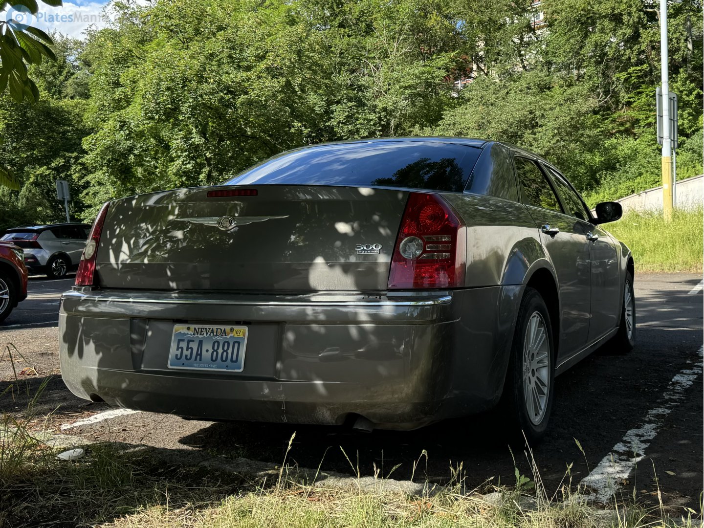 55A-880, Chrysler 300/300C 1st gen Sedan (LX), 2004–2010