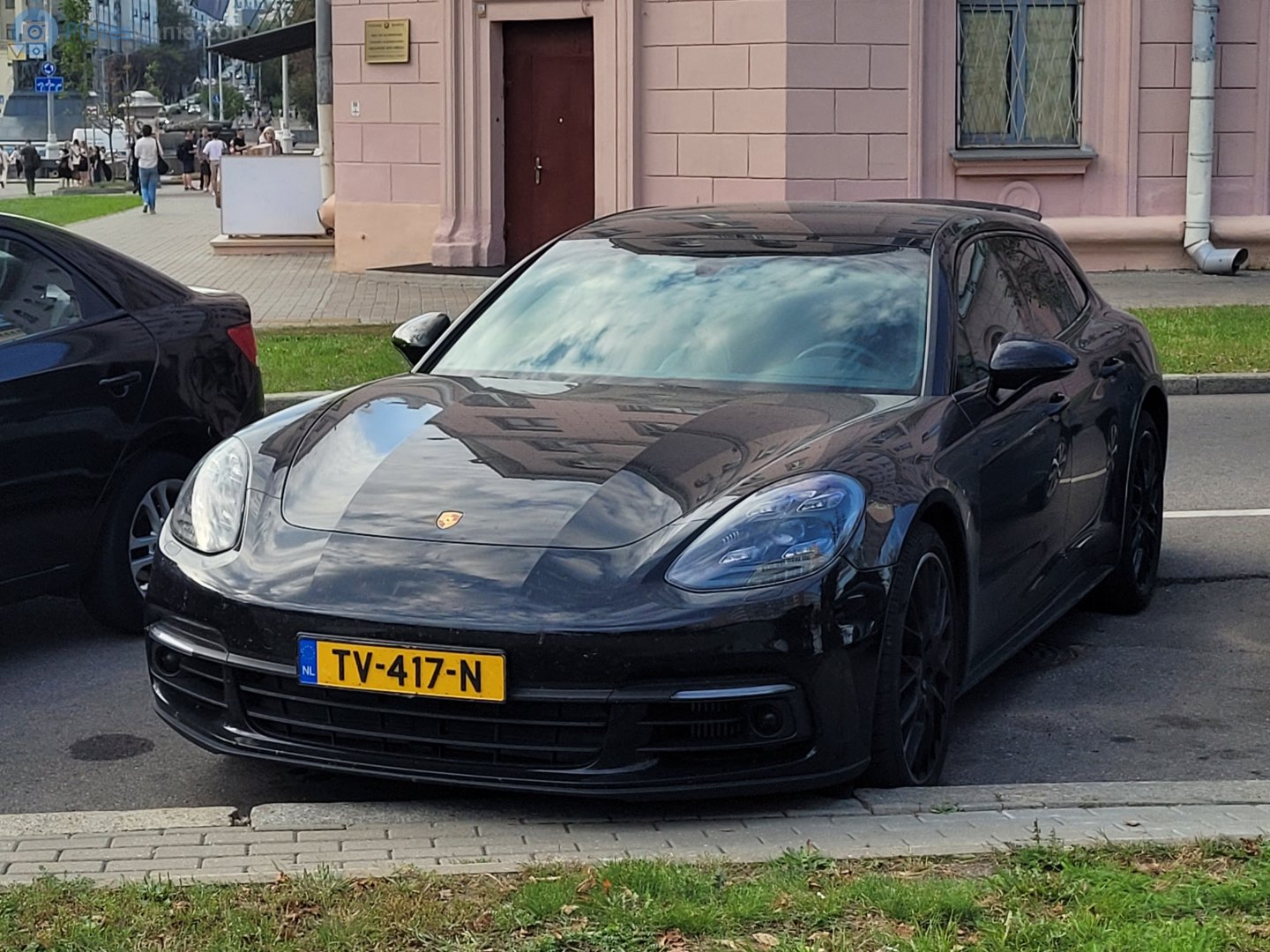 TV-417-N, Porsche Panamera 2nd gen Sport Turismo (971), 2017–2023