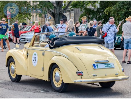 V 0904, Skoda 1101/1102