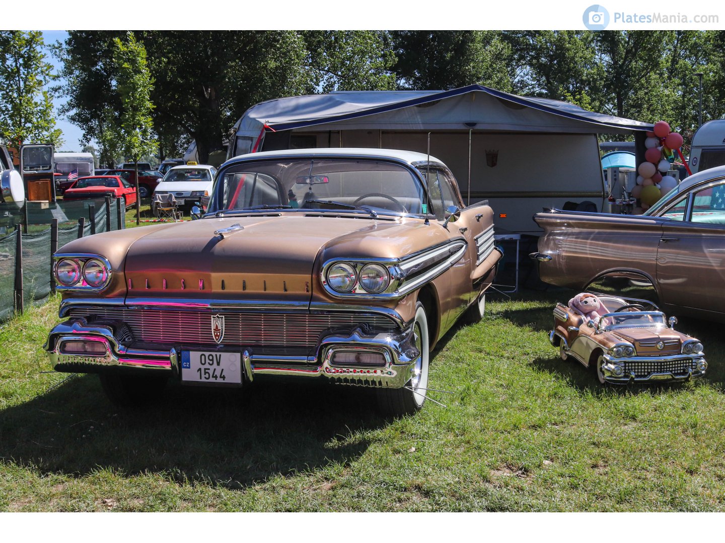 09V 1544, Oldsmobile 98 5th gen 1958 2-door Hardtop (3037; C-body), facelift, 1957–1958