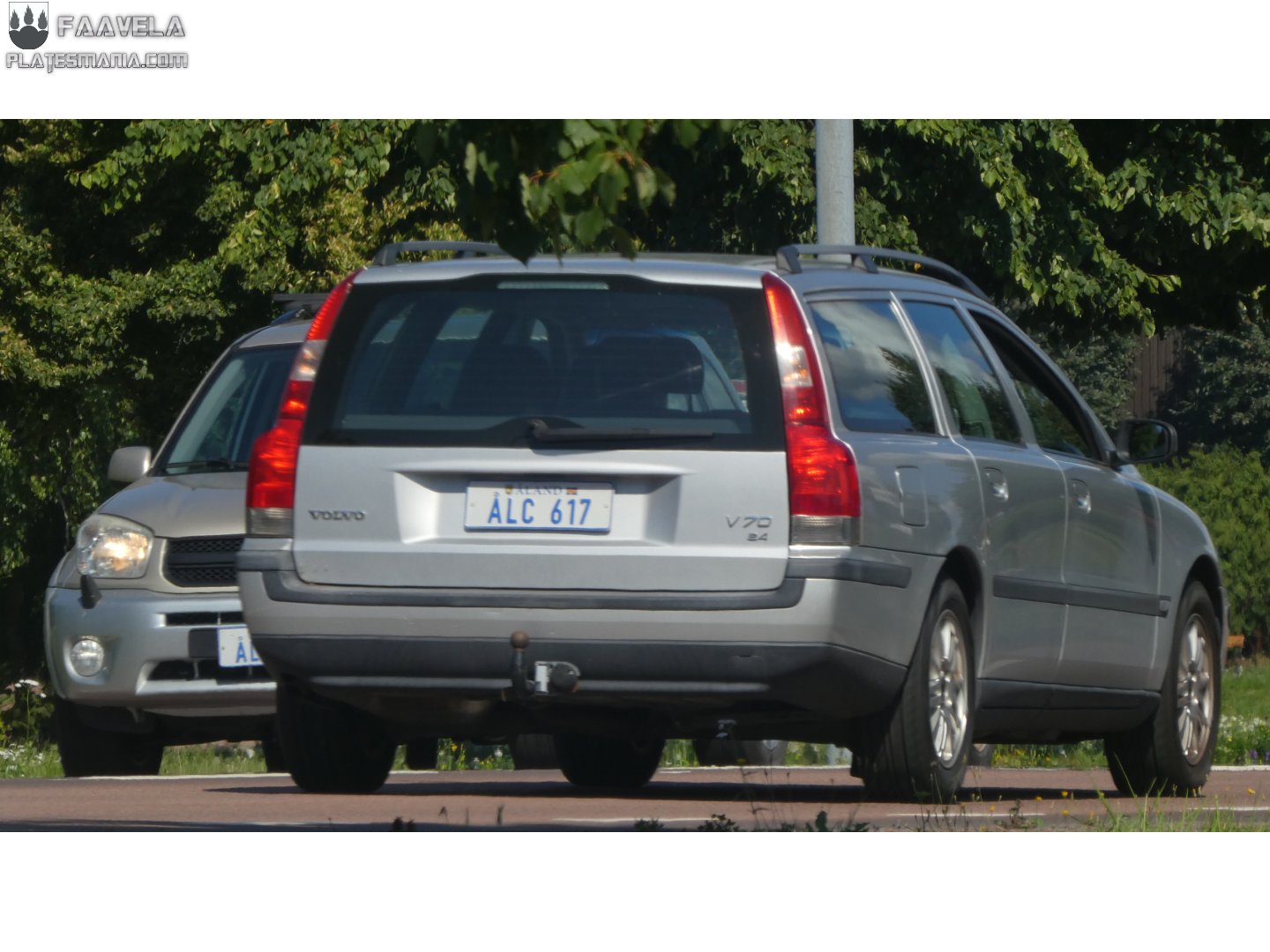 ÅLC 617, Volvo V70 2nd gen (285), 2000–2007