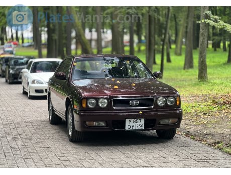 у857оу750, Nissan Gloria