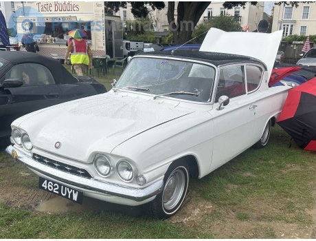 462 UYW, Ford Consul