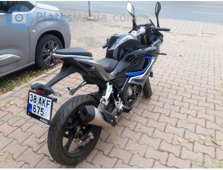 38 AKF 675, QJMotor SRK Series