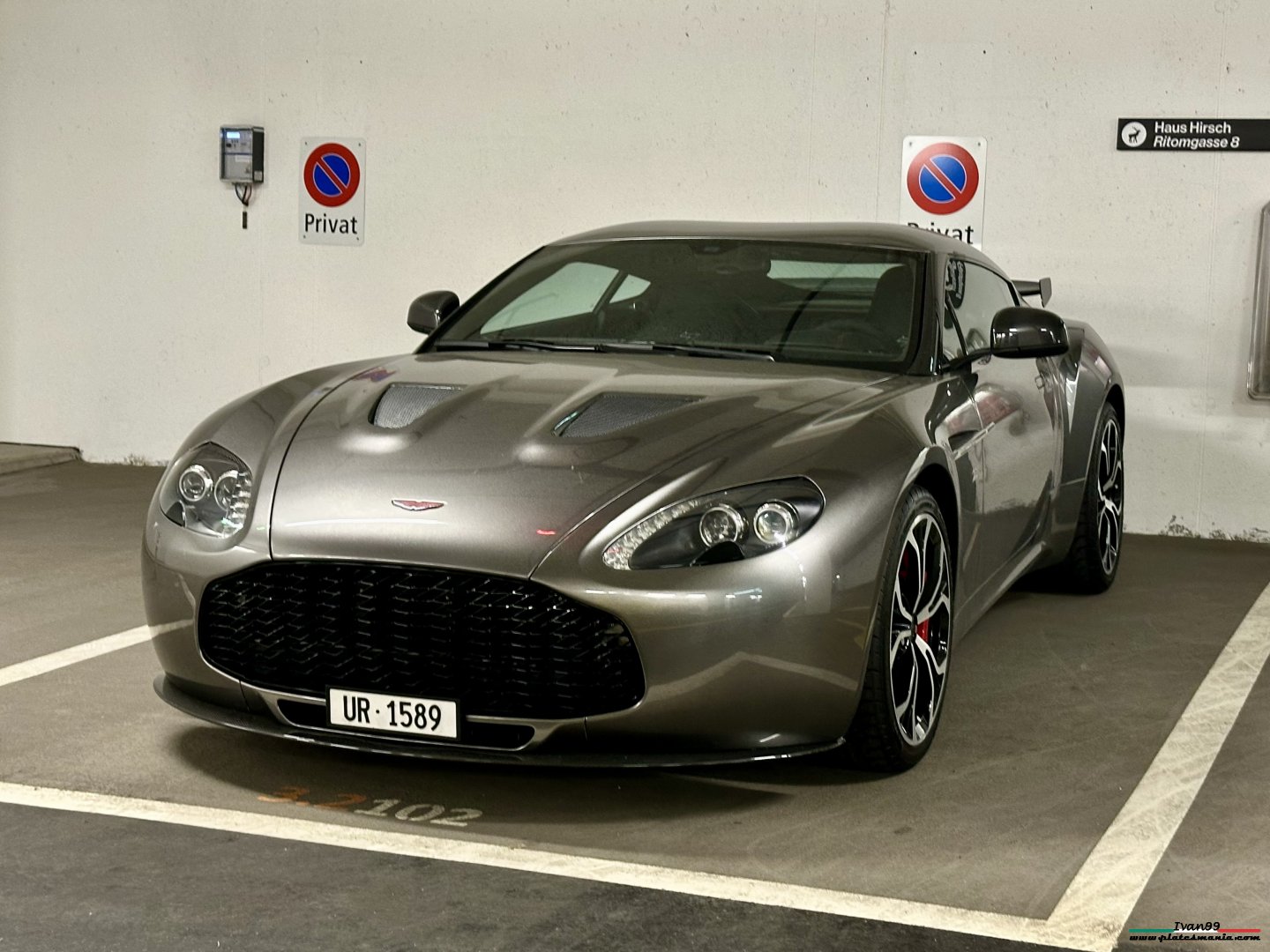 UR 1589, Aston Martin V12 Zagato 