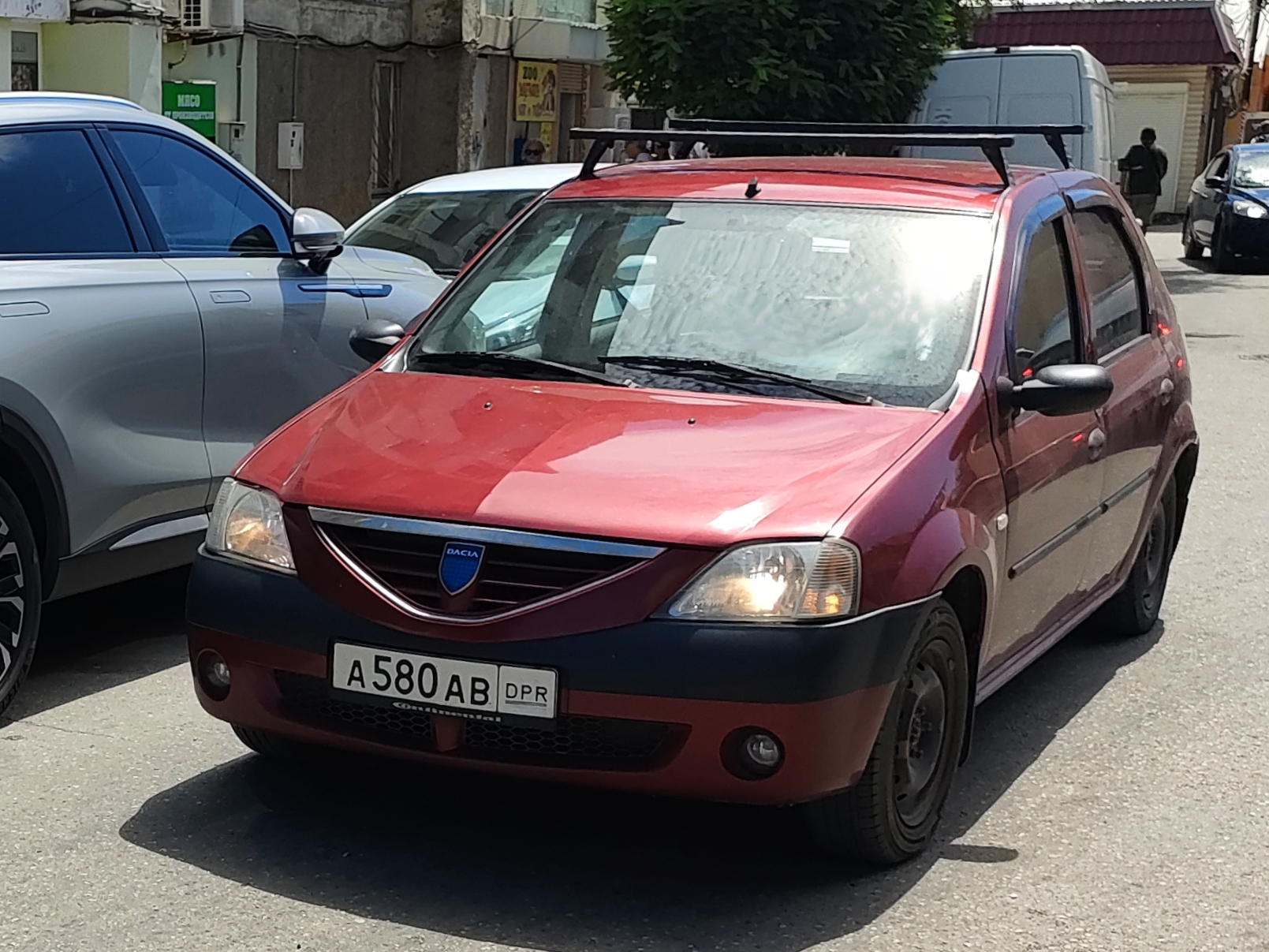 а 580 ав, Dacia Logan 1st gen Sedan (L90), 2004–2008