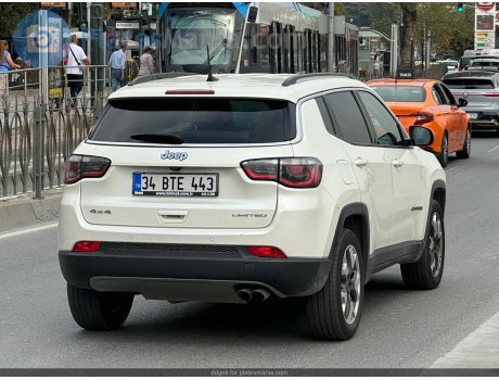 34 BTE 443, Jeep Compass