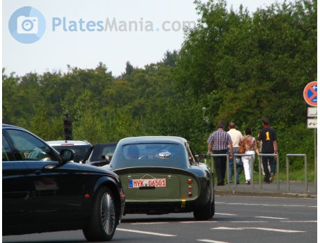 MYK 06501, Aston Martin DP214