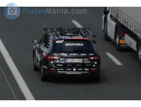 2-EST-456, Skoda Superb