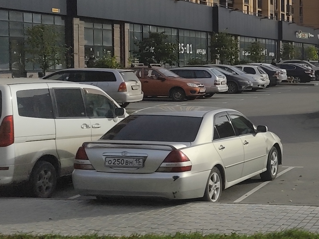 о 250 вн 15, Toyota Mark II 9th gen Sedan (X110), 2000–2004