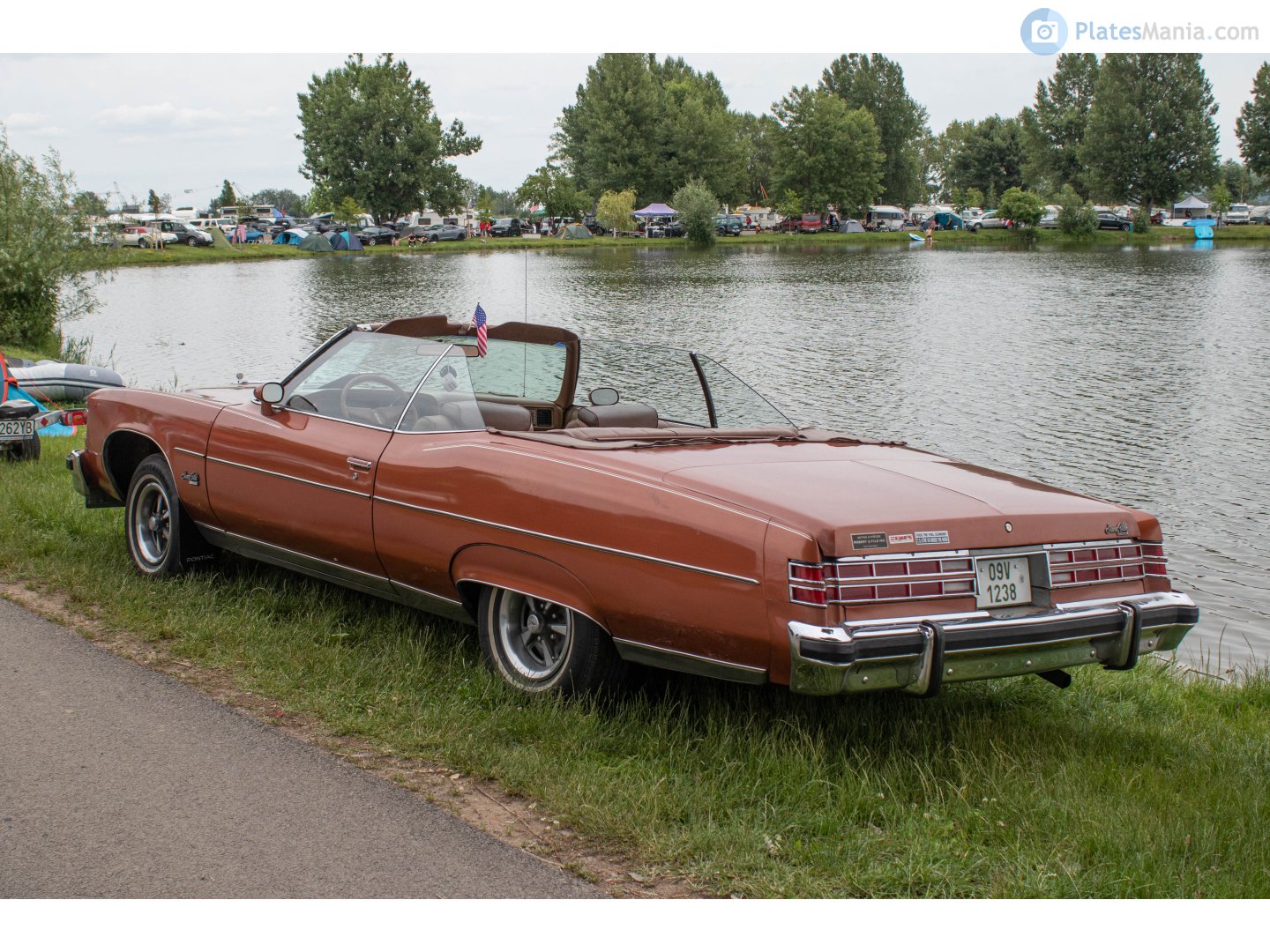 09V 1238, Pontiac Grand Ville 1st gen 1975 2-door Convertible (R67; B-body), 4th facelift, 1974–1975