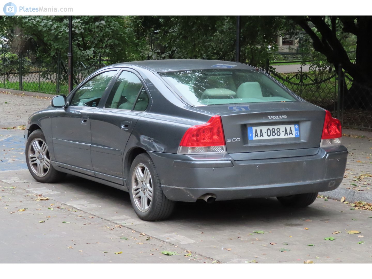 AA-088-AA, Volvo S60 1st gen (384), 2001–2009