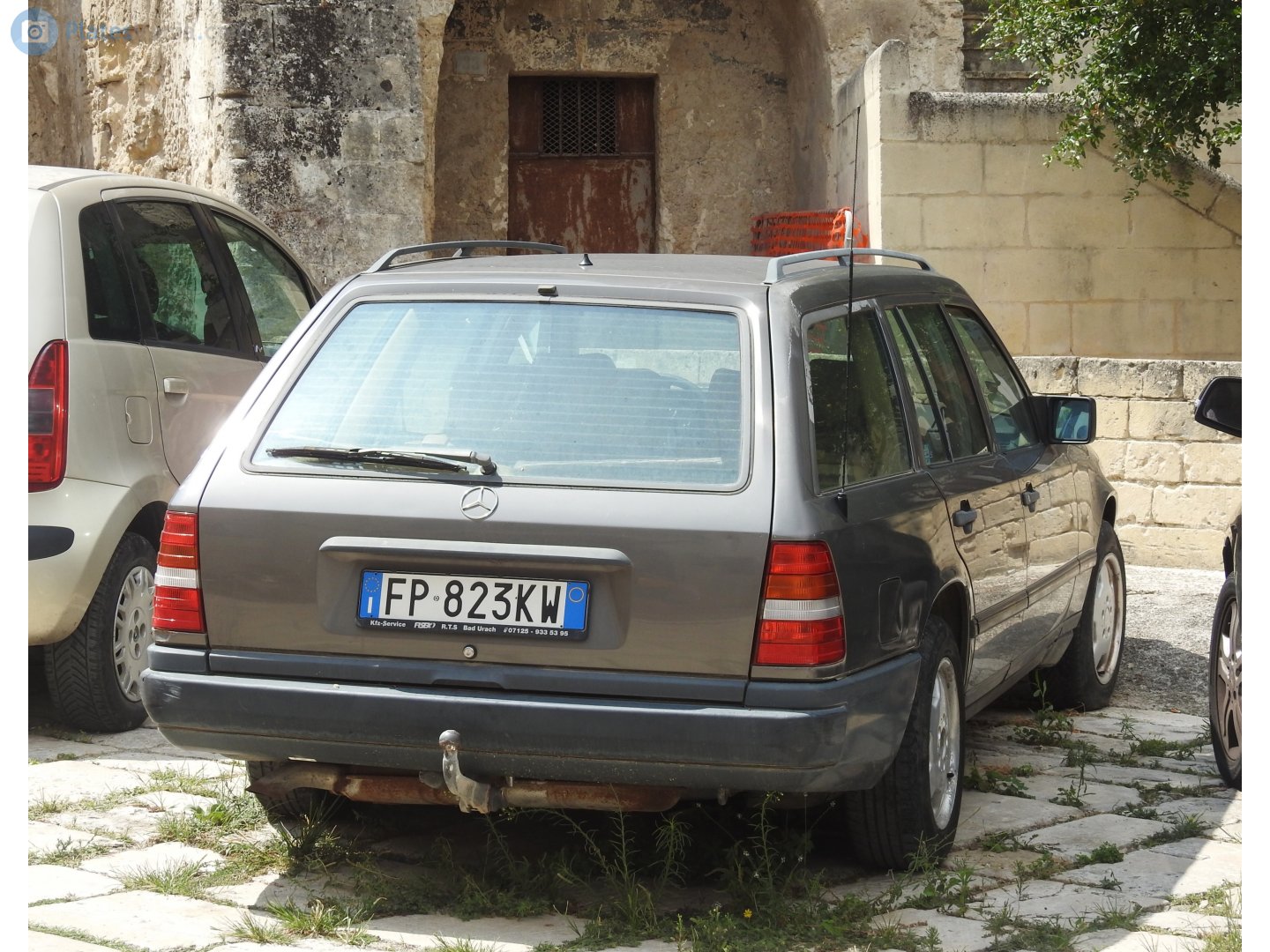 FP 823 KW, Mercedes-Benz E-Klasse 1st gen Wagon (S124), 1984­–1996