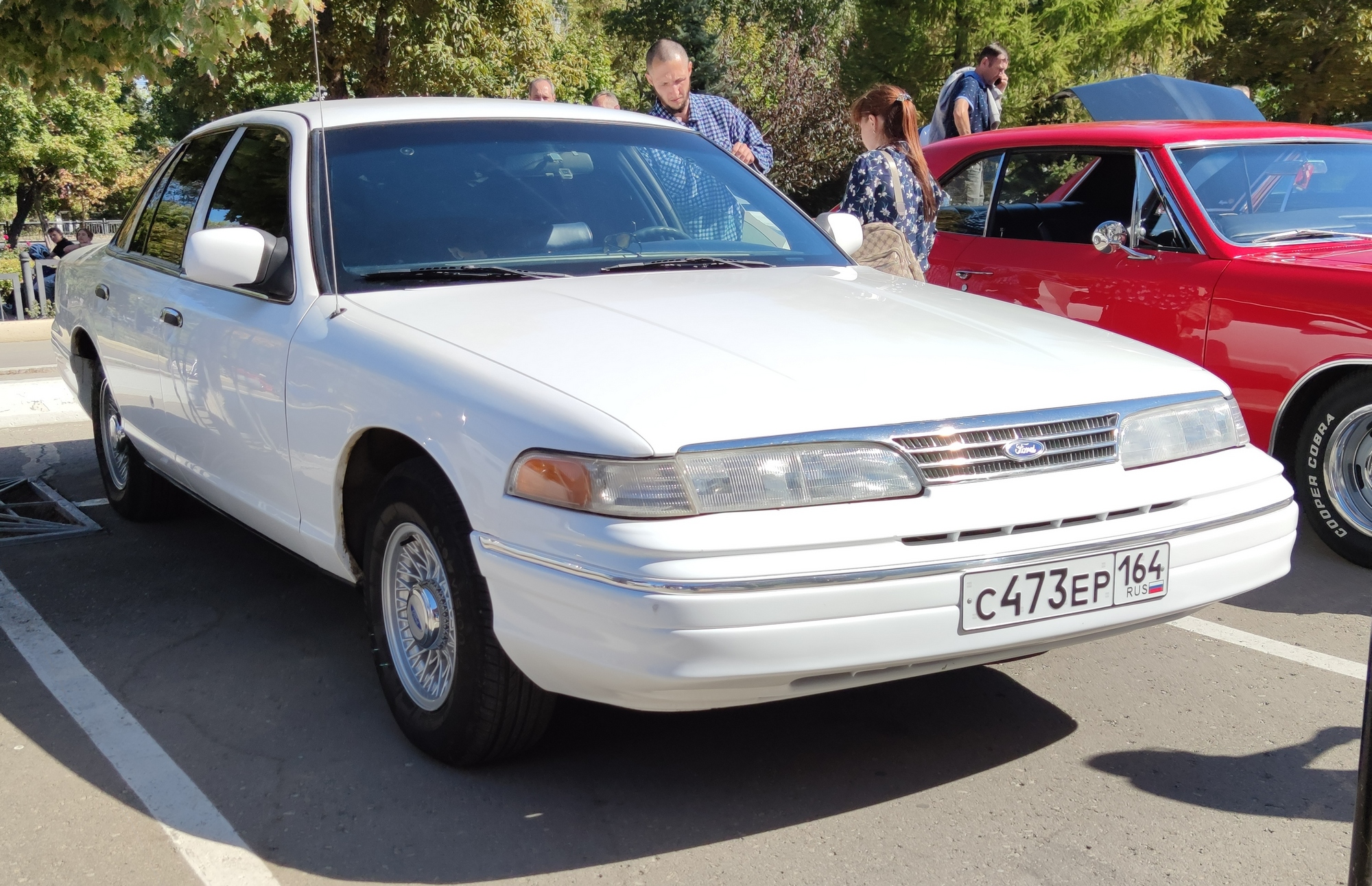 с 473 ер 164, Ford Crown Victoria 1st gen (EN53), 1991–1994