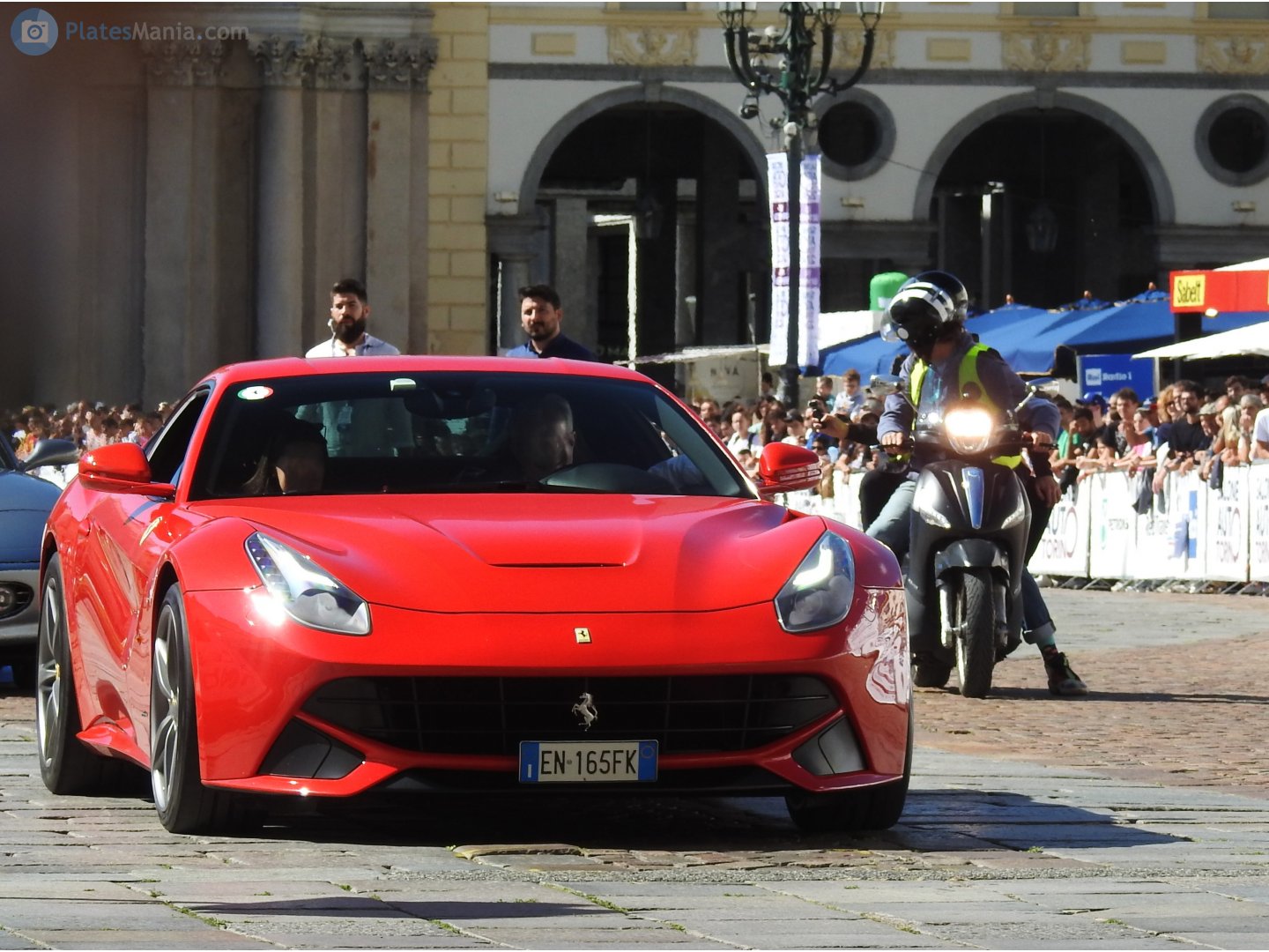 EN 165 FK, Ferrari F12 F12berlinetta (F152), 2012–2017