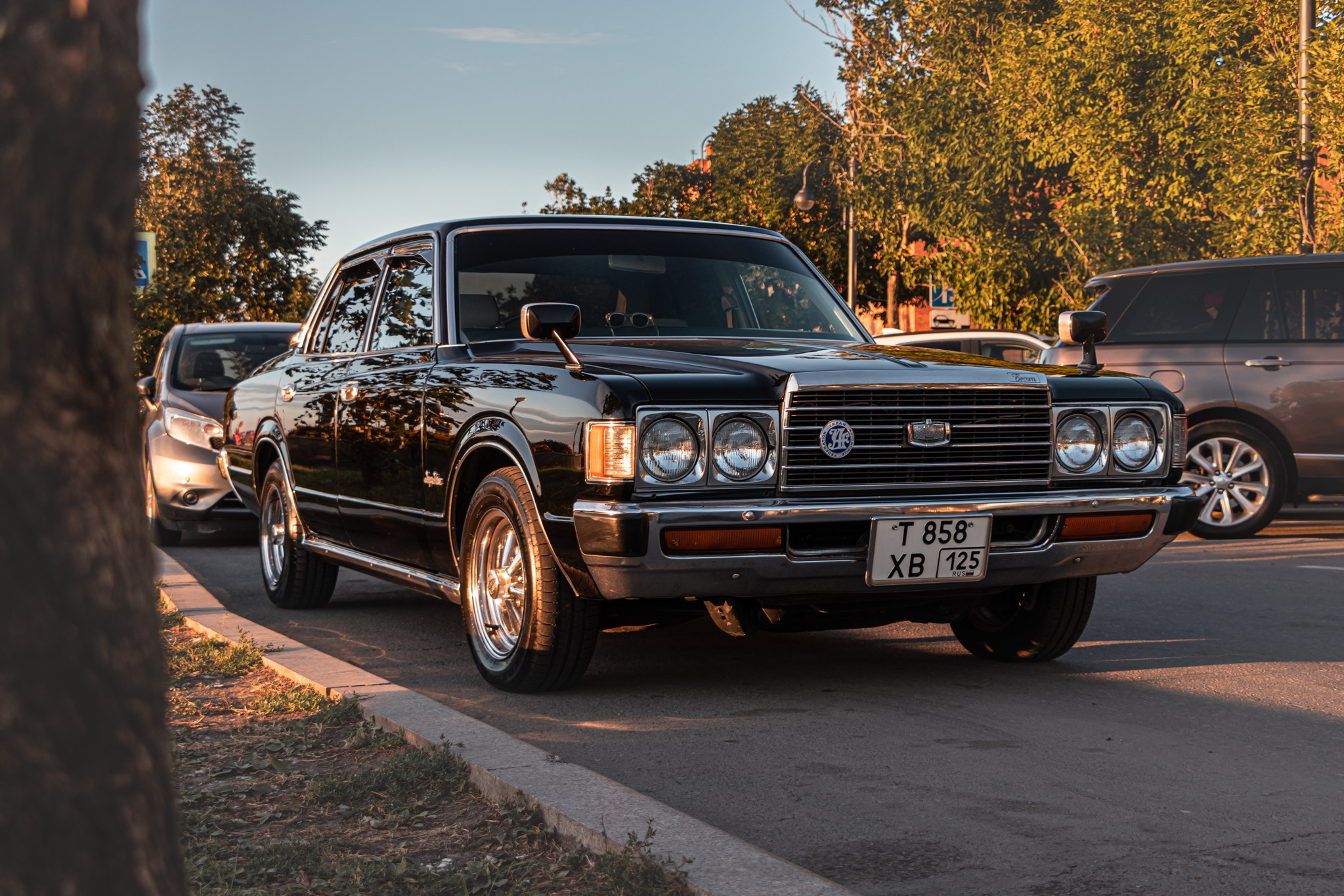 т 858 хв 125, Toyota Crown 5th gen Sedan (S80/S90/S100), 1974–1979