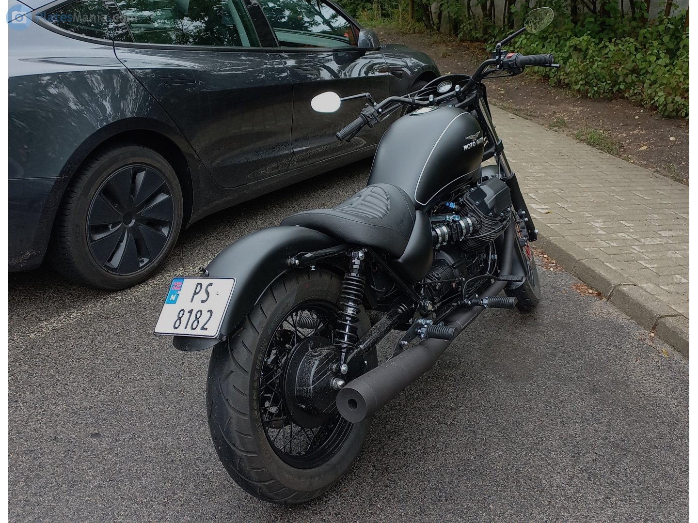 PS 8182, Moto Guzzi California 