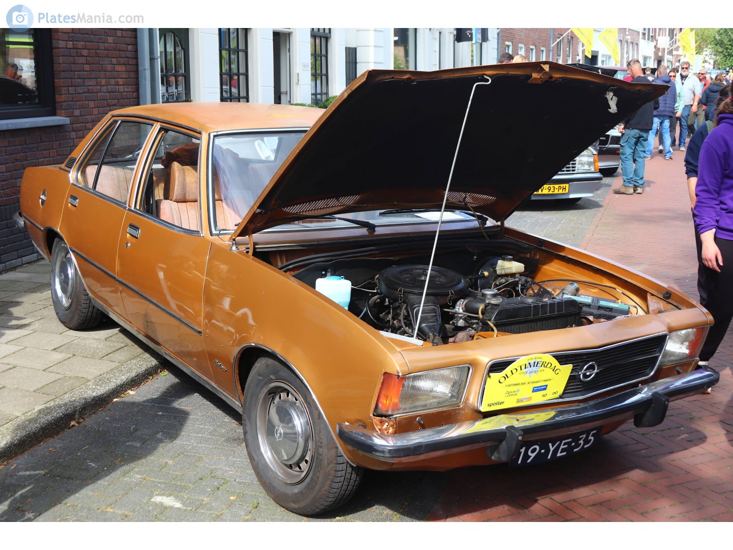 19-YE-35, Opel Rekord 
