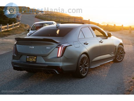 SLOWING, Cadillac CT4