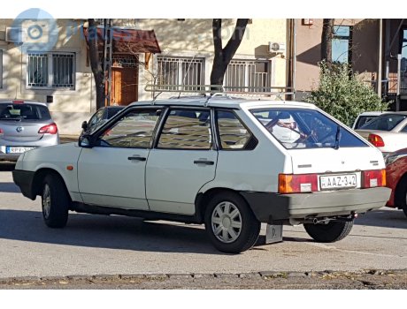 AAZ-342, Lada (VAZ) 2109