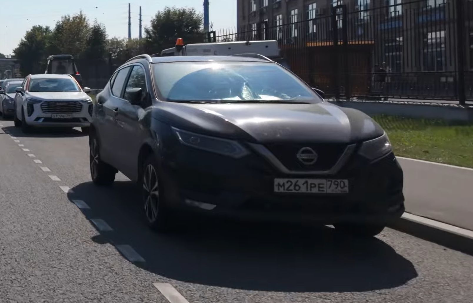 м 261 ре 790, Nissan Qashqai 2nd gen (J11), facelift, 2017–2021 (–2024 for others)