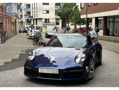 ‎٩١١‎ ‎و د ھ‎ / 911 HDU, Porsche 911