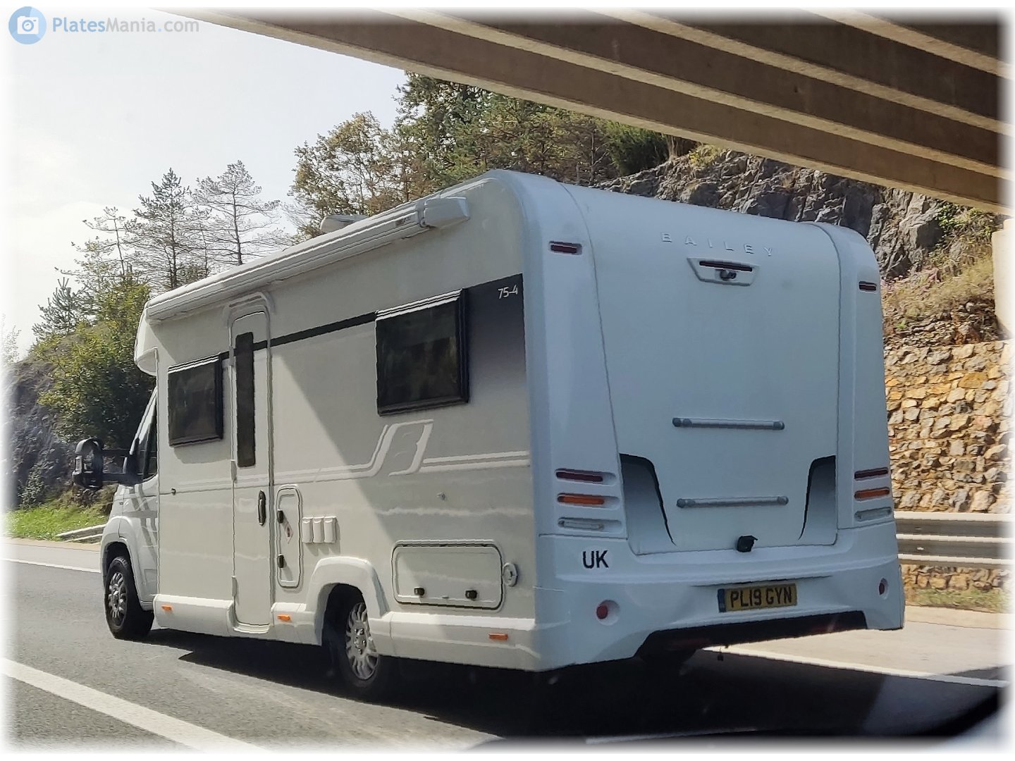 PL19GYN, Bailey Autograph 