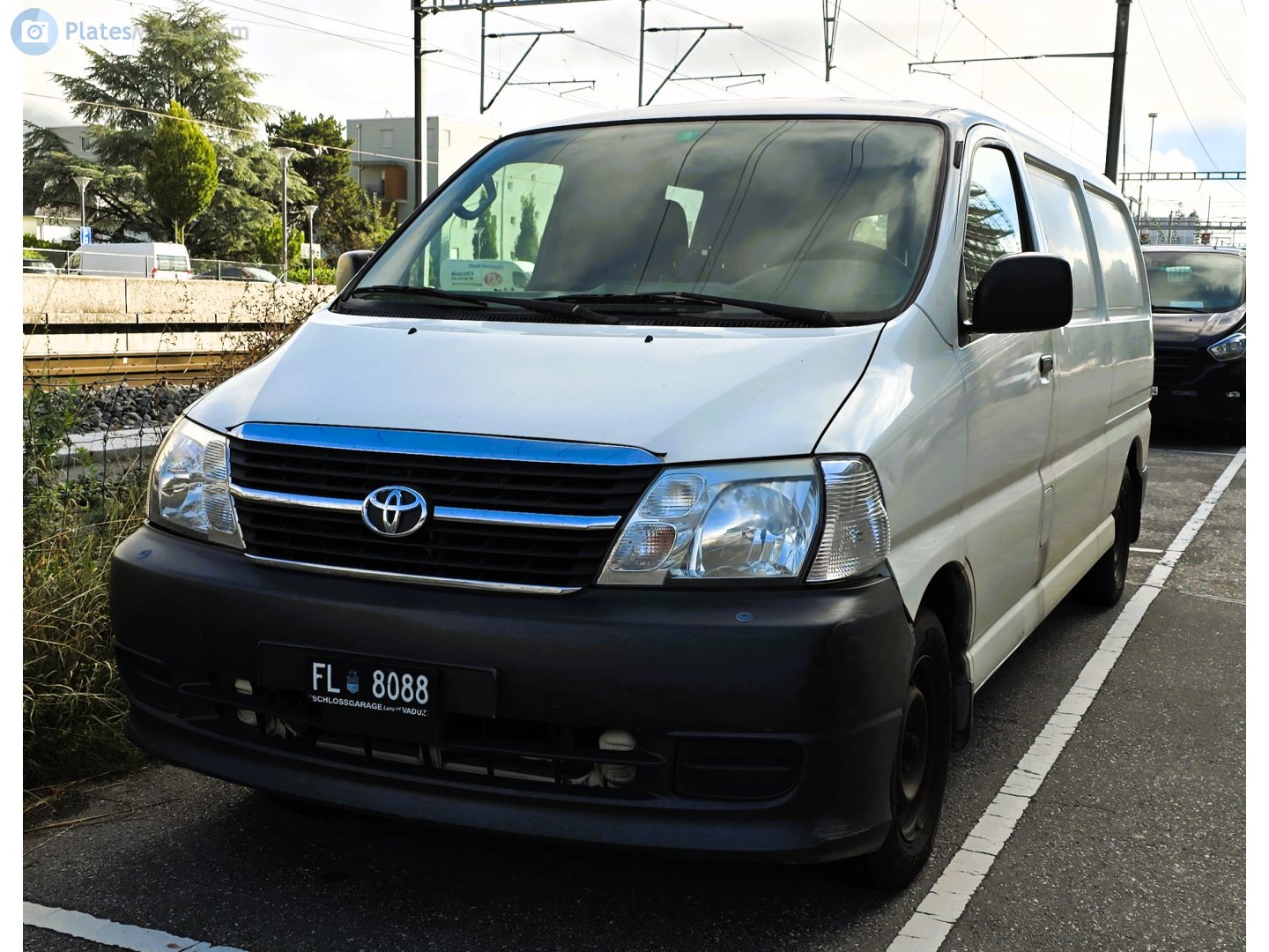 FL 8088, Toyota HiAce (XH10/XH20; EU-market), facelift, 2006–2012