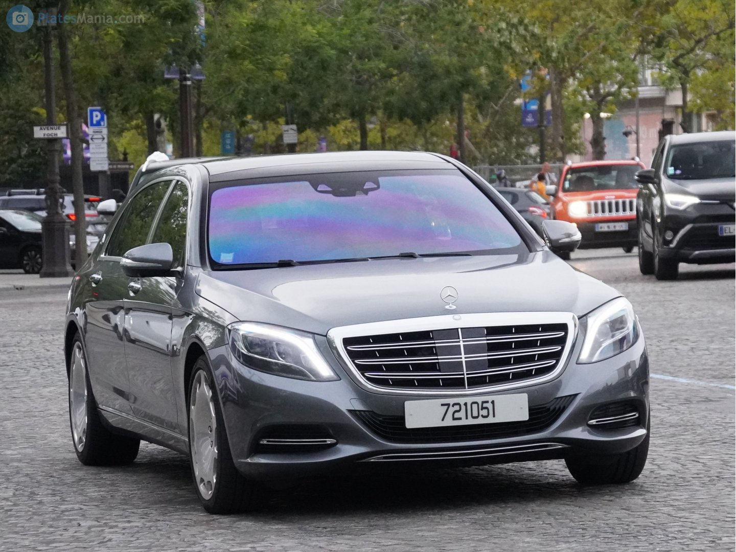 721051, Mercedes-Benz S-Klasse Maybach, 8th gen Sedan (X222), 2015–2020