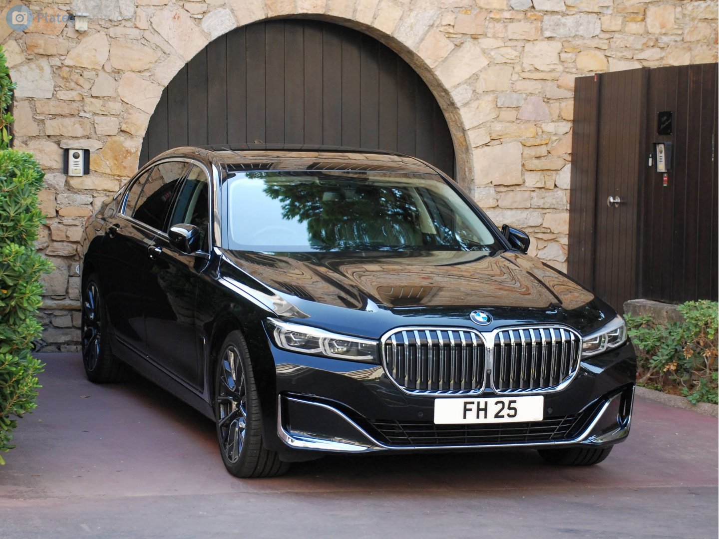 FH25, BMW 7 Series 6th gen (G11/G12), facelift, 2019–2022