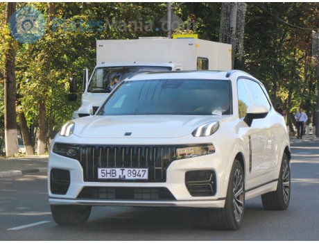 5HB T 8947, Lynk & Co 09