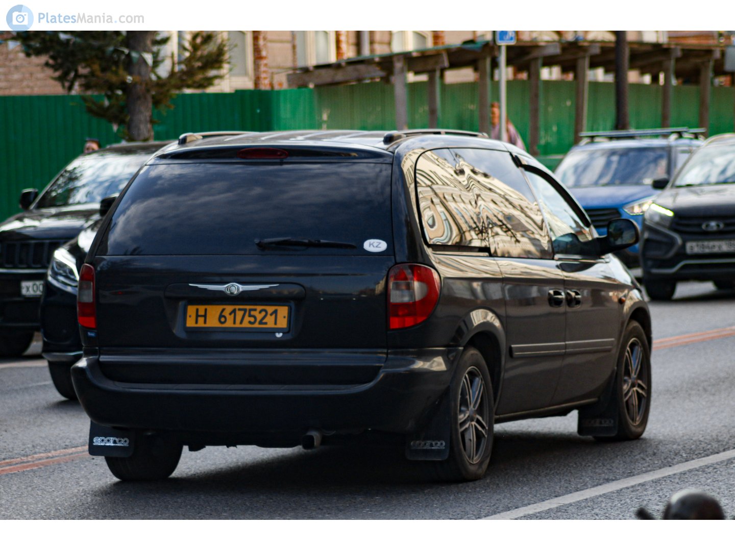 H 617521, Chrysler Voyager 4th gen (RS), 2000–2007