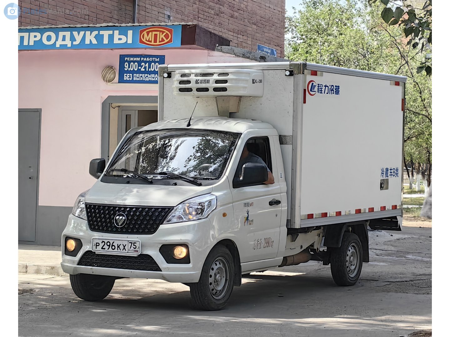 р 296 кх 75, Foton Xiangling V 