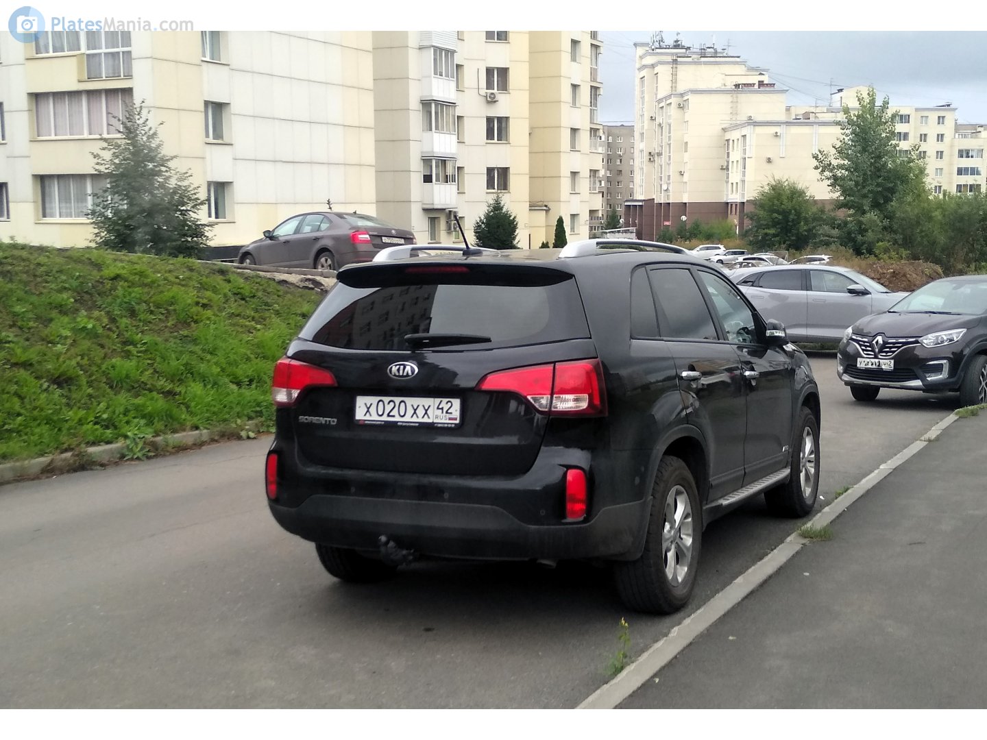 х 020 хх 42, Kia Sorento 2nd gen (XM), facelift, 2012–2015 (­–2020 for CIS-market)