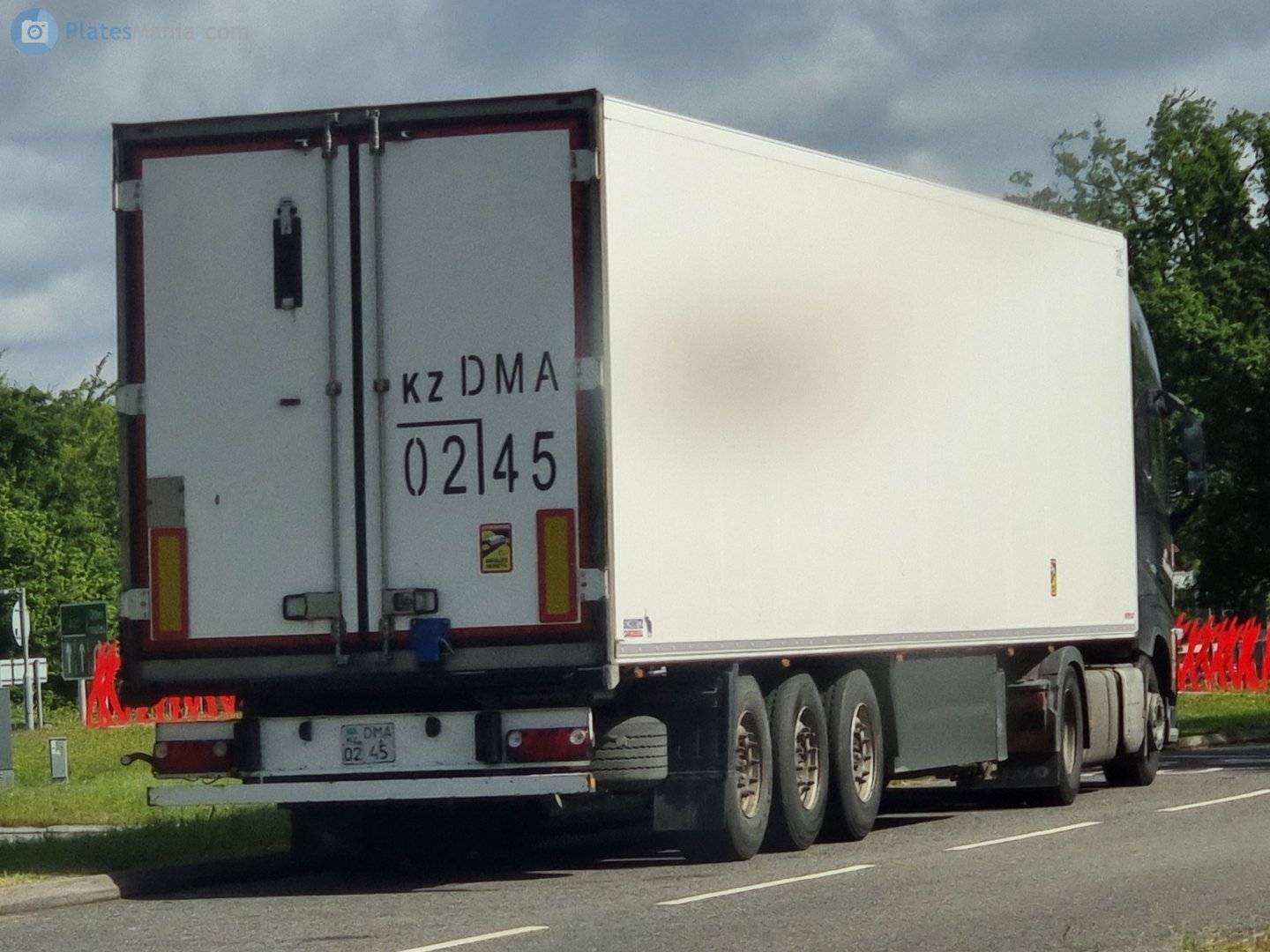 DMA 45 02, Schmitz SKO 