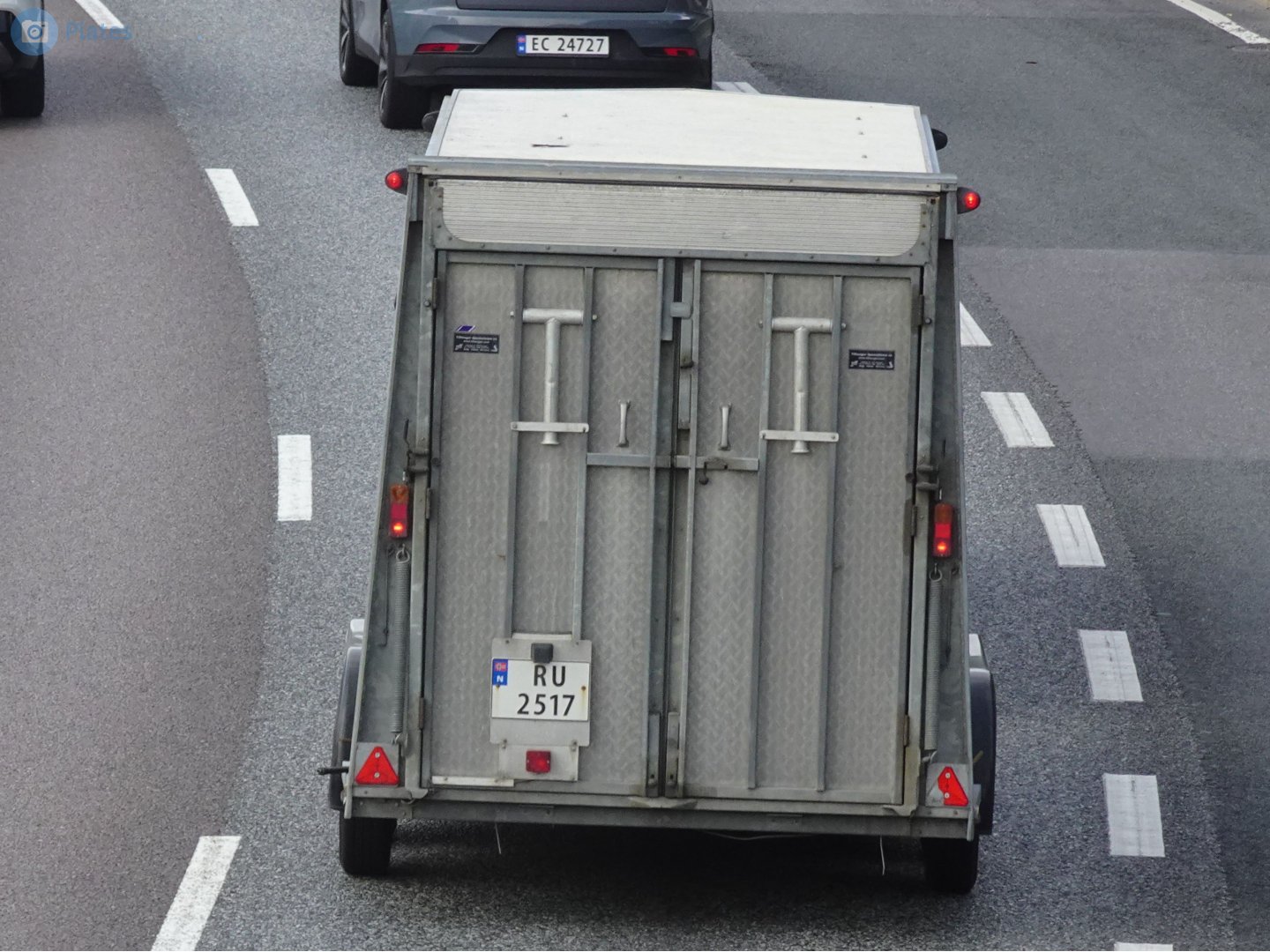 RU 2517, Ifor Williams Trailers 