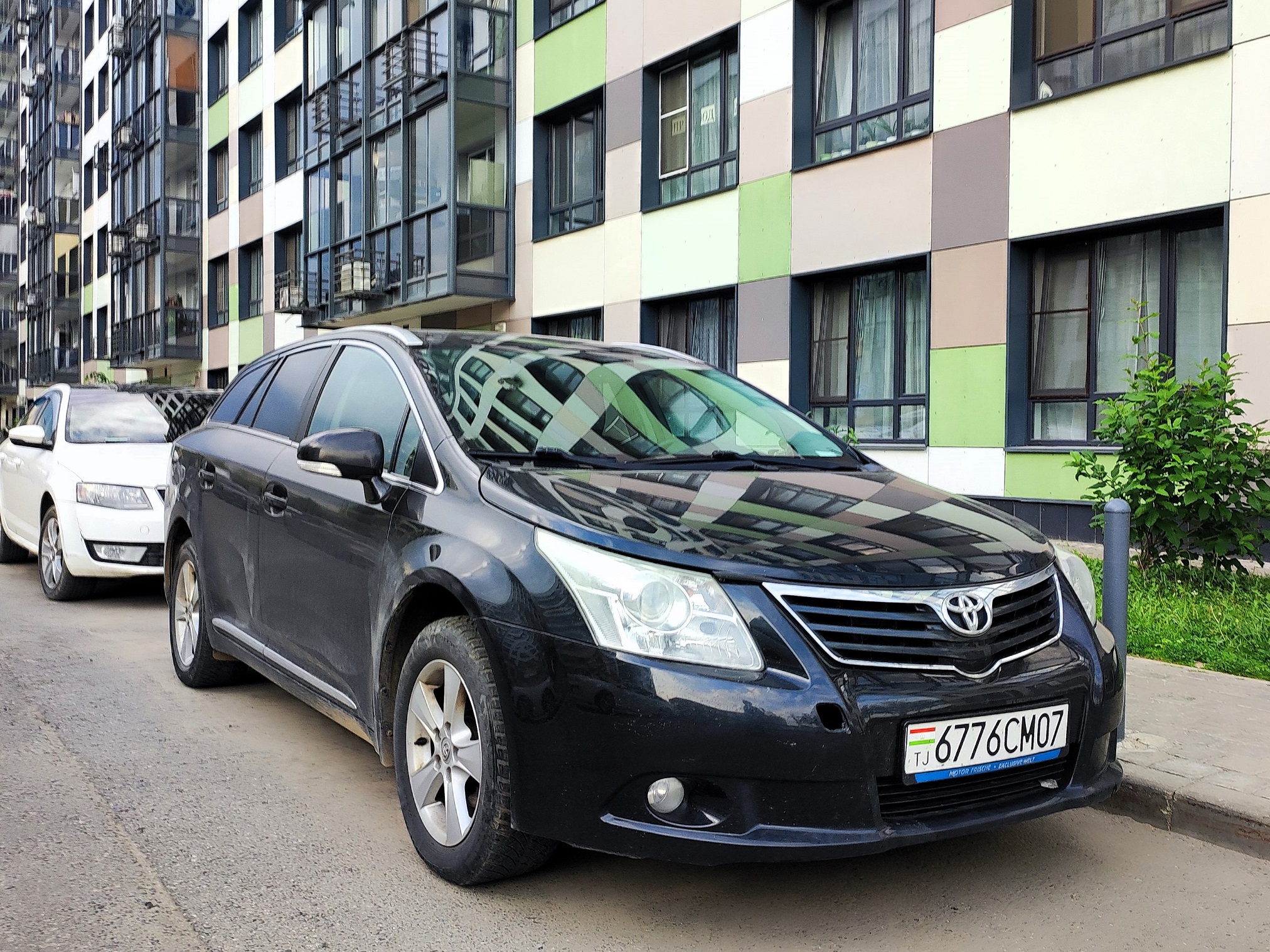6776CM07, Toyota Avensis 3rd gen Tourer (T270) 2008–2011