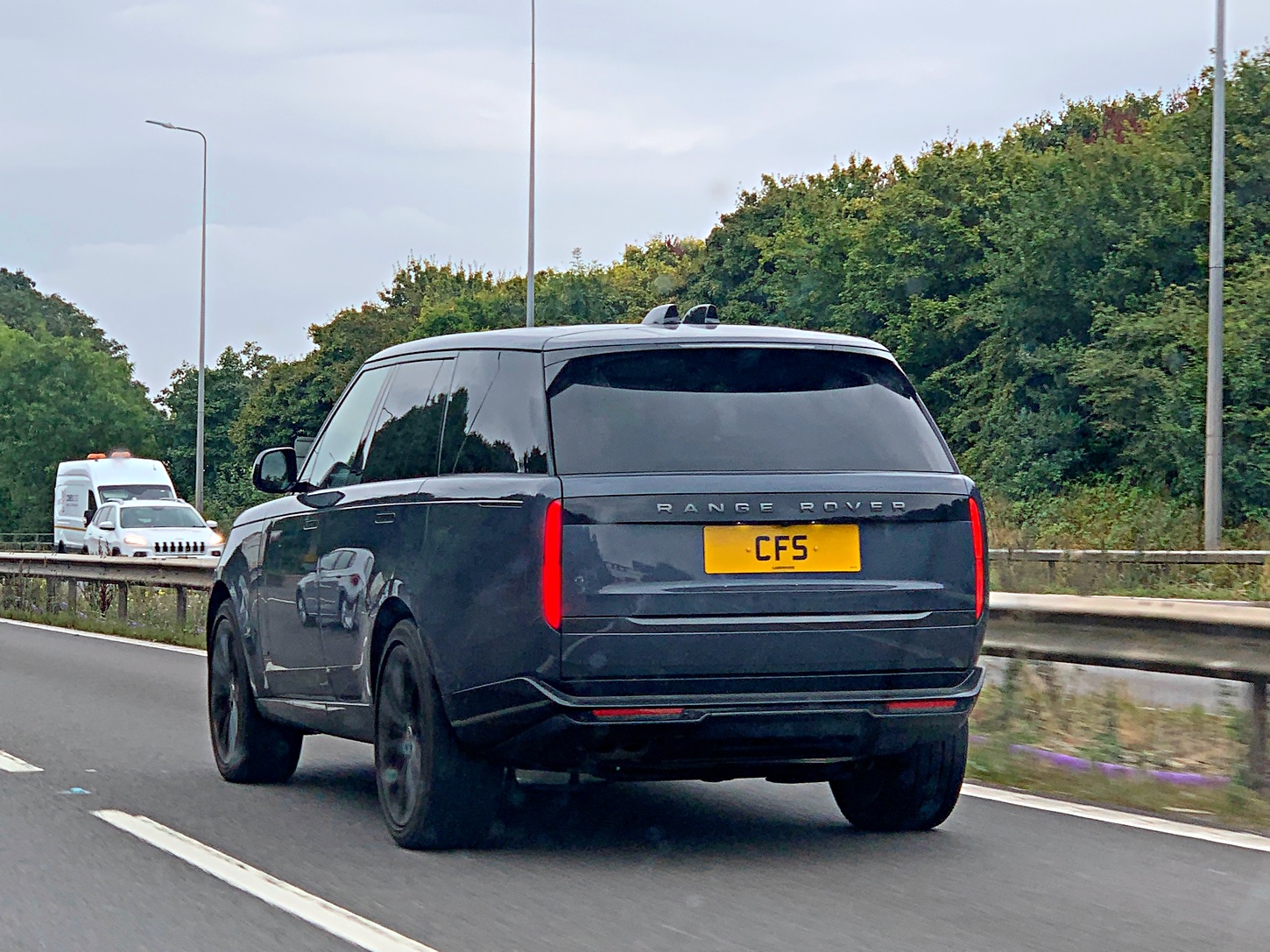 CF5, Land Rover Range Rover 5th gen (L460), 2022–