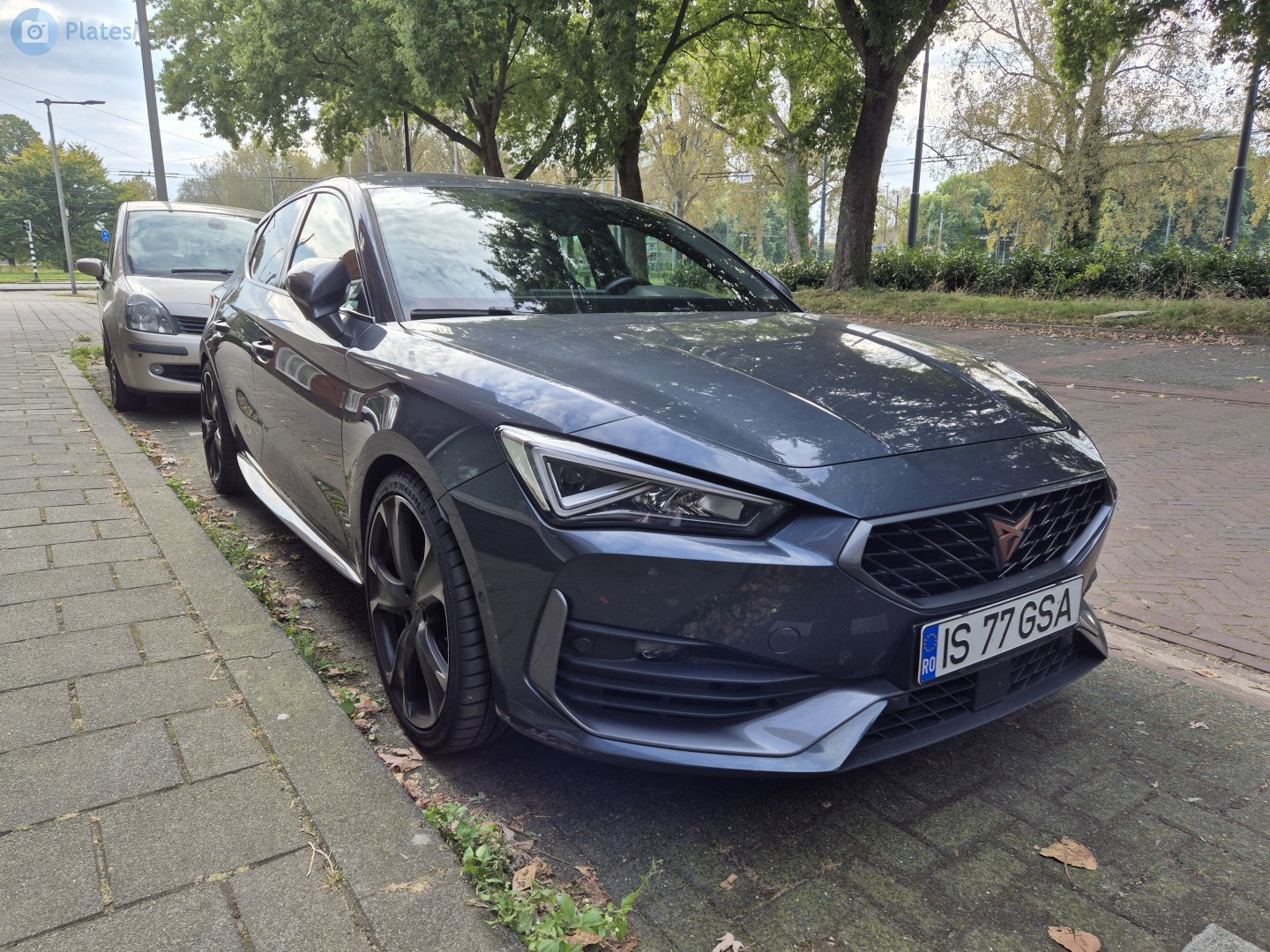 IS 77 GSA, Cupra León 1st gen Hatch (KL1), 2020–2024