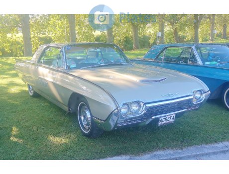 AGR8KA, Ford Thunderbird